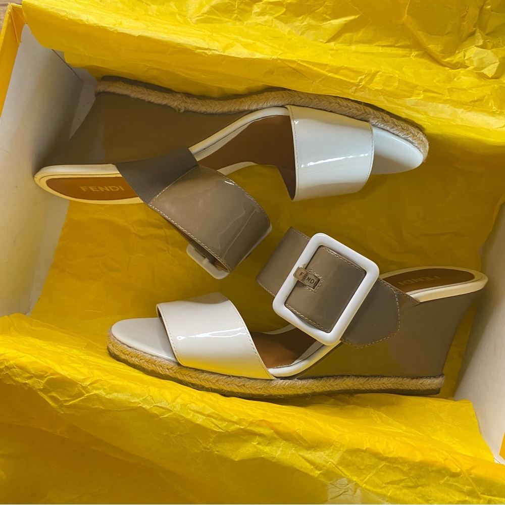 FENDI Two Tone Patent Leather Wedge Sandals in Pearl Stone